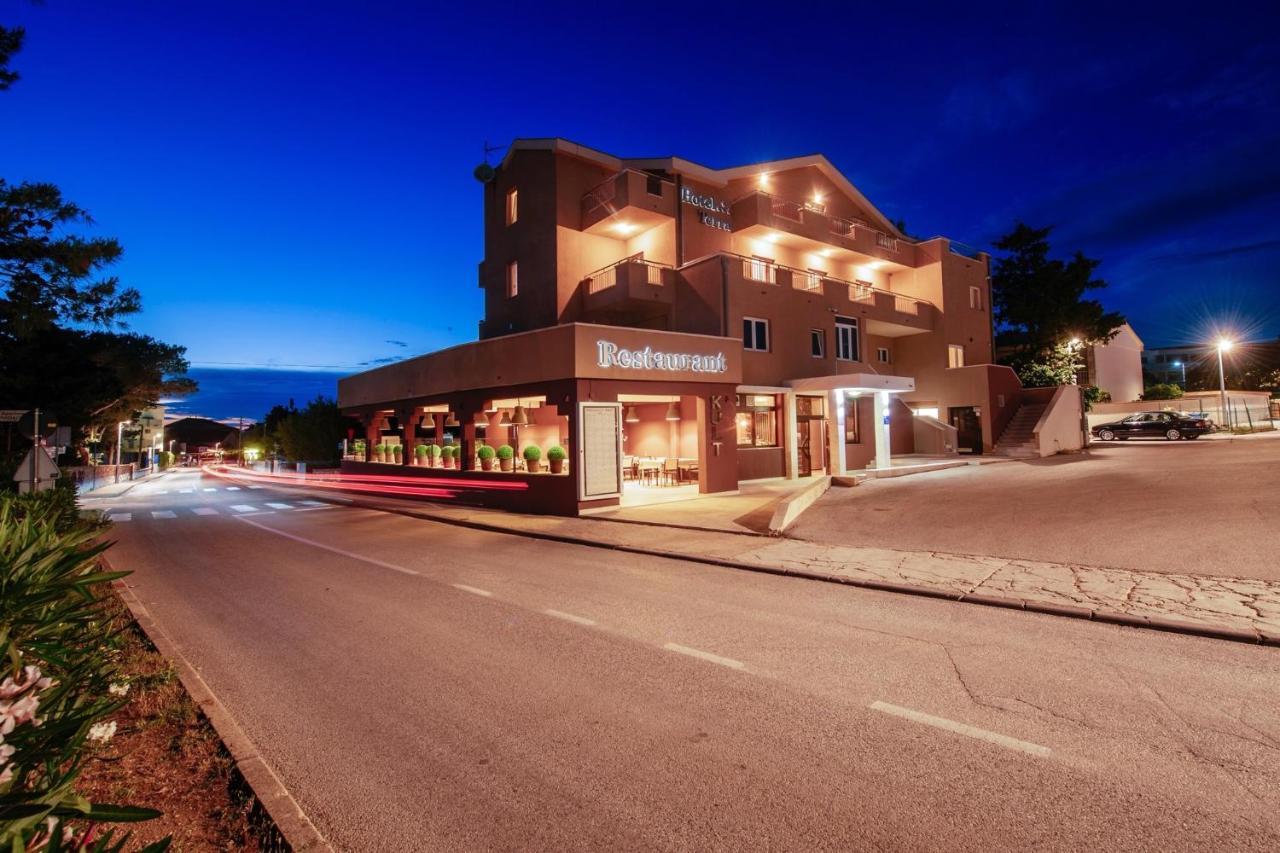Hotel Terra Новаля Екстериор снимка
